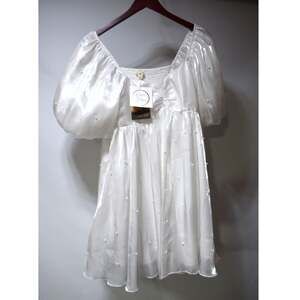 Main Strip White Pearl Organza Puff Sleeve Babydoll Mini Dress Large NWT
